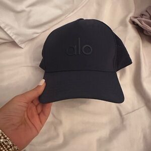 Tag Black Mesh Baseball Cap